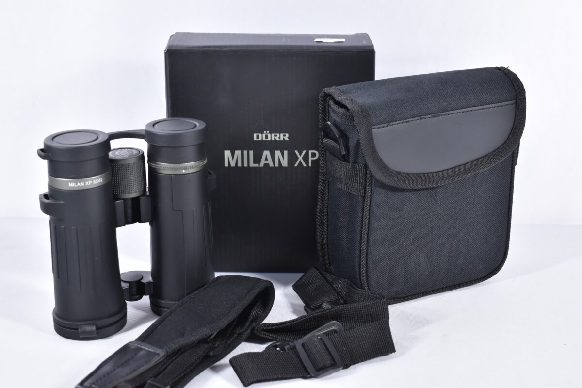 DÖRR Milan XP schwarz 8x42 Fernglas DÖRR Milan XP schwarz 8x42 Fernglas