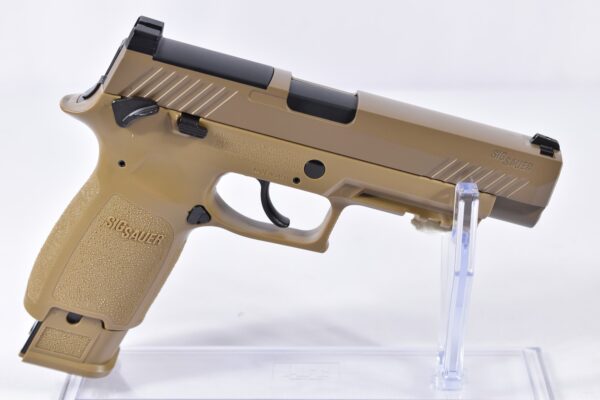 Sig Sauer P320-M17​ 4