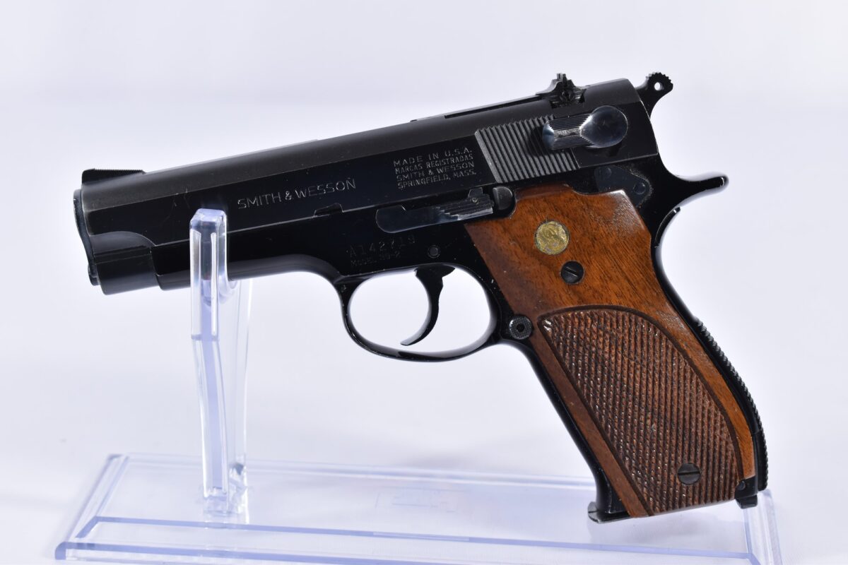 Smith & Wesson 39-2 9mmLuger Pistole Smith & Wesson 39-2 9mmLuger Pistole